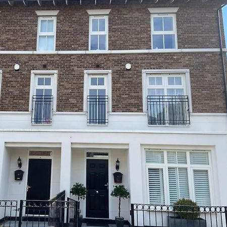 Villa Beautiful Town House In The Heart Of Knutsford Exterior foto