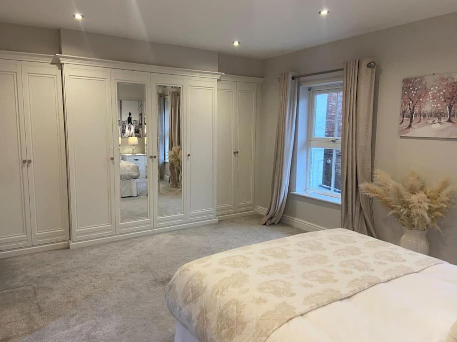 Villa Beautiful Town House In The Heart Of Knutsford Exterior foto