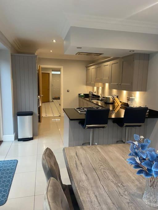 Villa Beautiful Town House In The Heart Of Knutsford Exterior foto